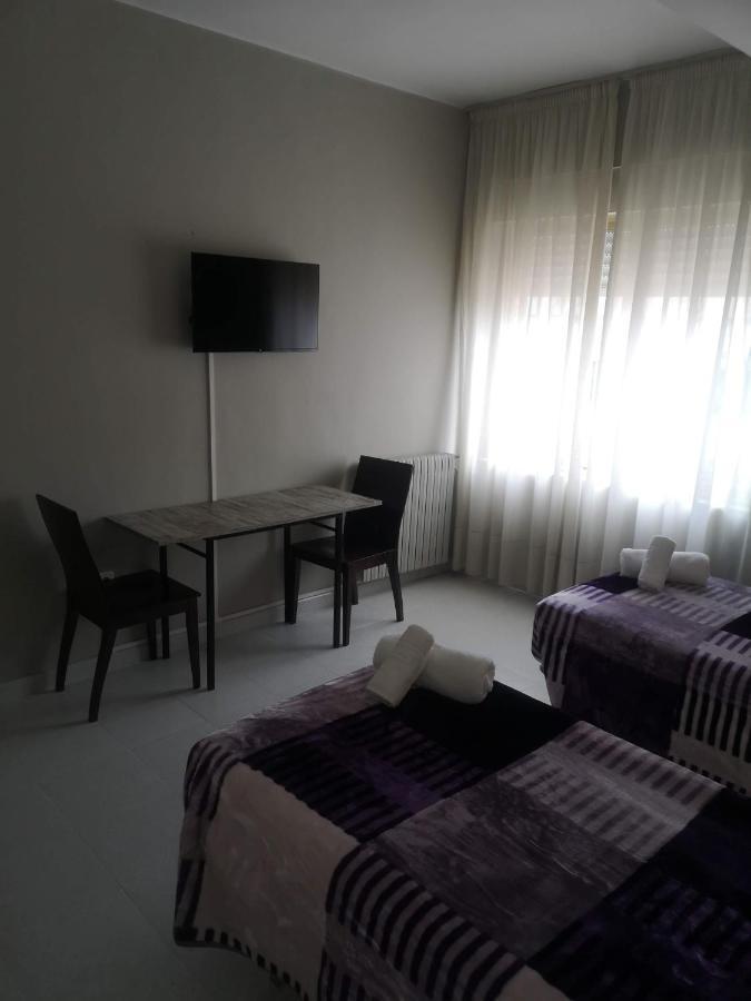 Hostal Conde De Lemos Ponferrada Luaran gambar